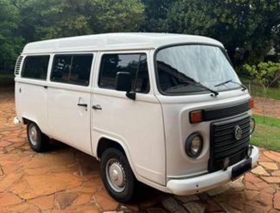 VOLKSWAGEN KOMBI 1.4 MI STD 8V FLEX 4P MANUAL